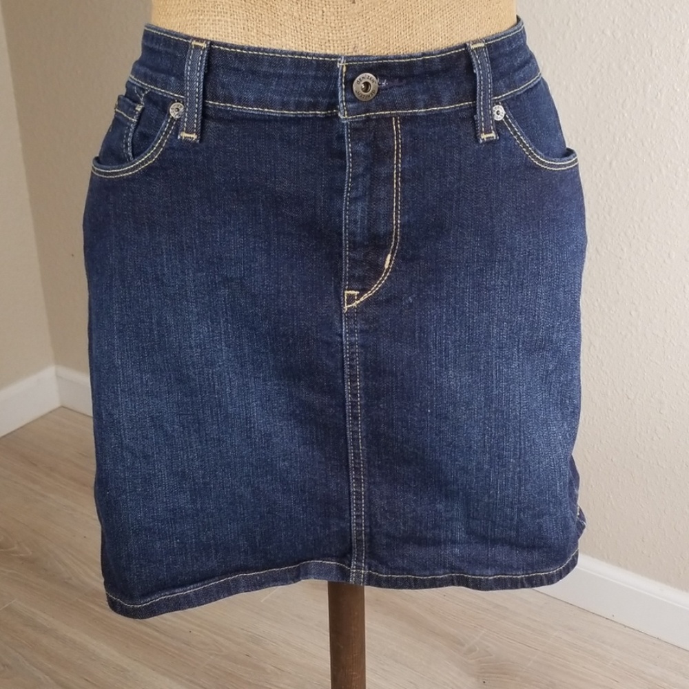 Levi's Denizen Dark Blue Stretch Denim skirt